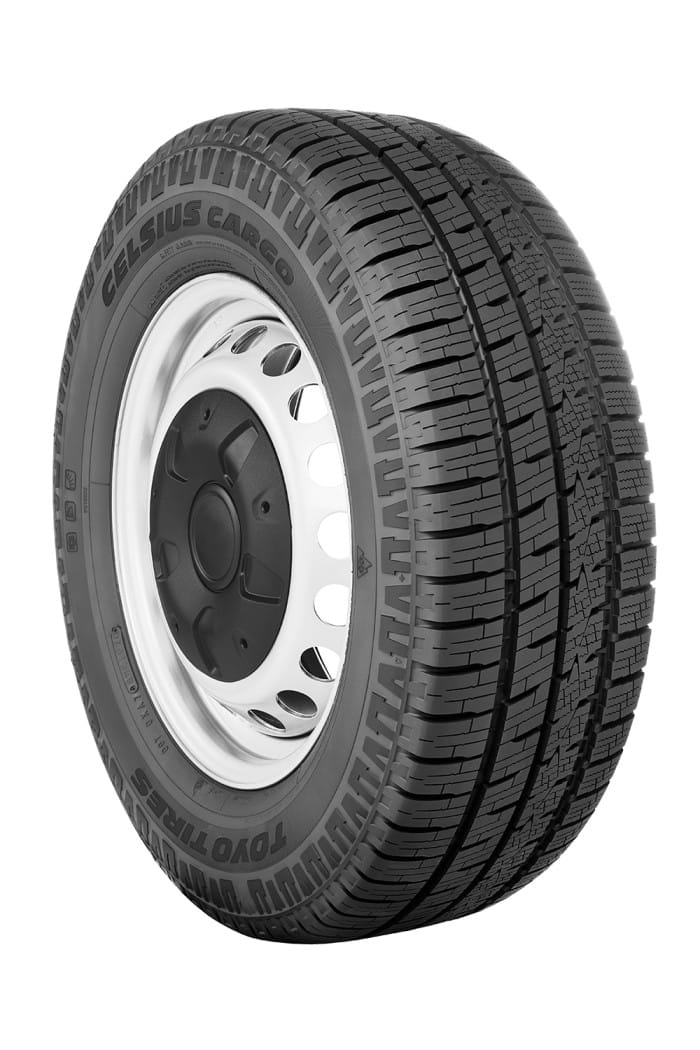 Toyo Celsius Cargo LT245/75R16