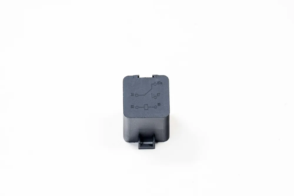 Morimoto Relay: Weatherpack Cube