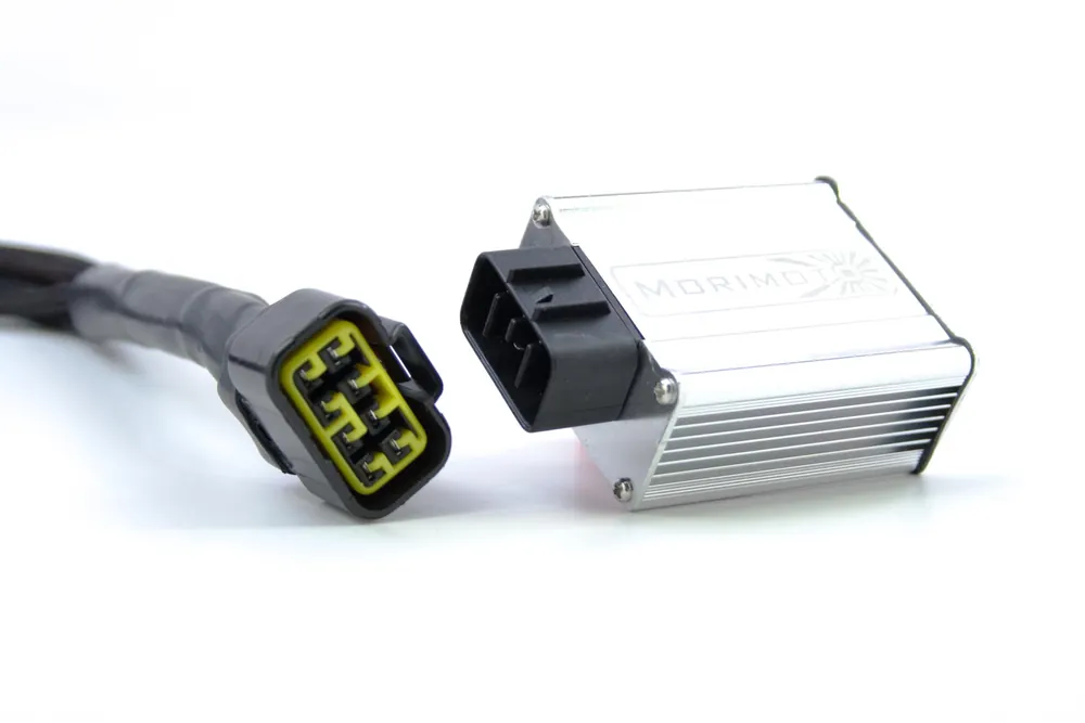 Morimoto Bi-xenon Relay: MotoControl (9007/9004) - view 3