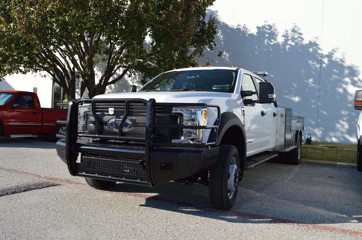Cattleman Front Bumper Replacement (2369P)