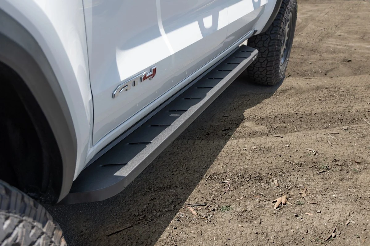 Go Rhino RB10 Running Boards Kit - 2015-2026 Chevrolet Colorado / 2015-2026 GMC Canyon (63423580PC)