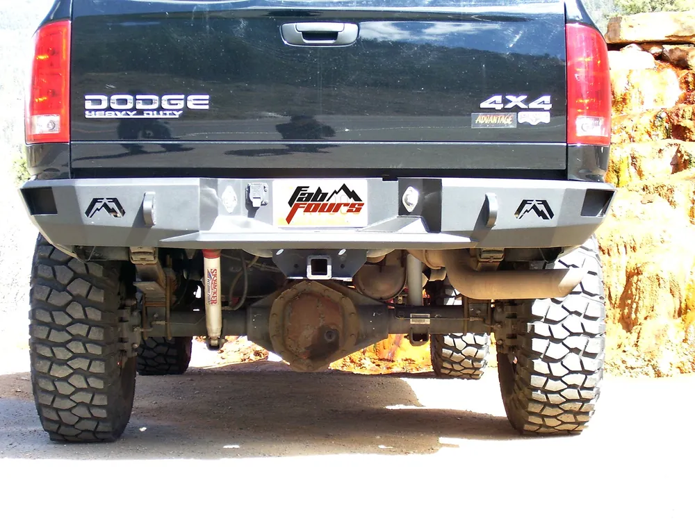 Fab Fours Heavy Duty Rear Bumper (DR03-W1050-1)