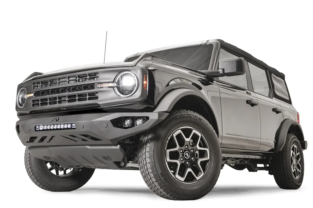 Fab Fours Vengeance Front Bumper - Ford Bronco (FB21-D5251-1)