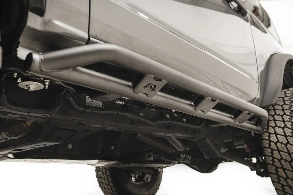 Fab Fours Tube Rock Sliders - Ford Bronco (FB21-G5252-1)