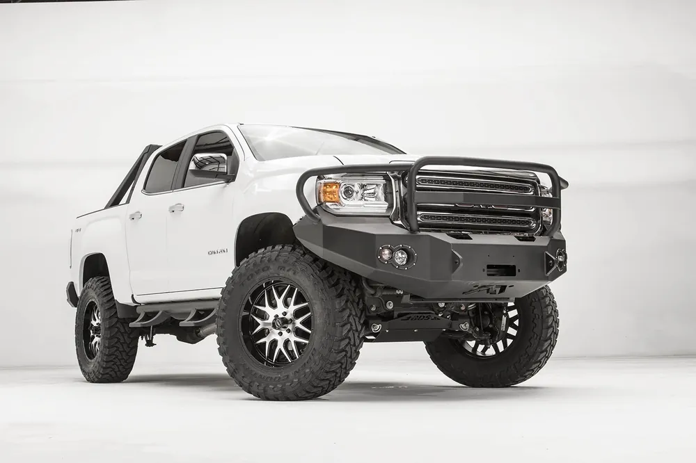 Fab Fours Premium Front Bumper - GMC Canyon (GC15-H3450-1)