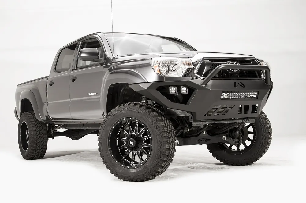 Fab Fours Vengeance Front Bumper - Toyota Tacoma (TT12-D1652-1)