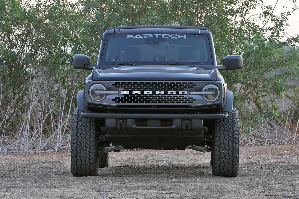 Fabtech 4- Uniball UCA Lift Kit - Front Shock Spacers & Rear Shock Spacers