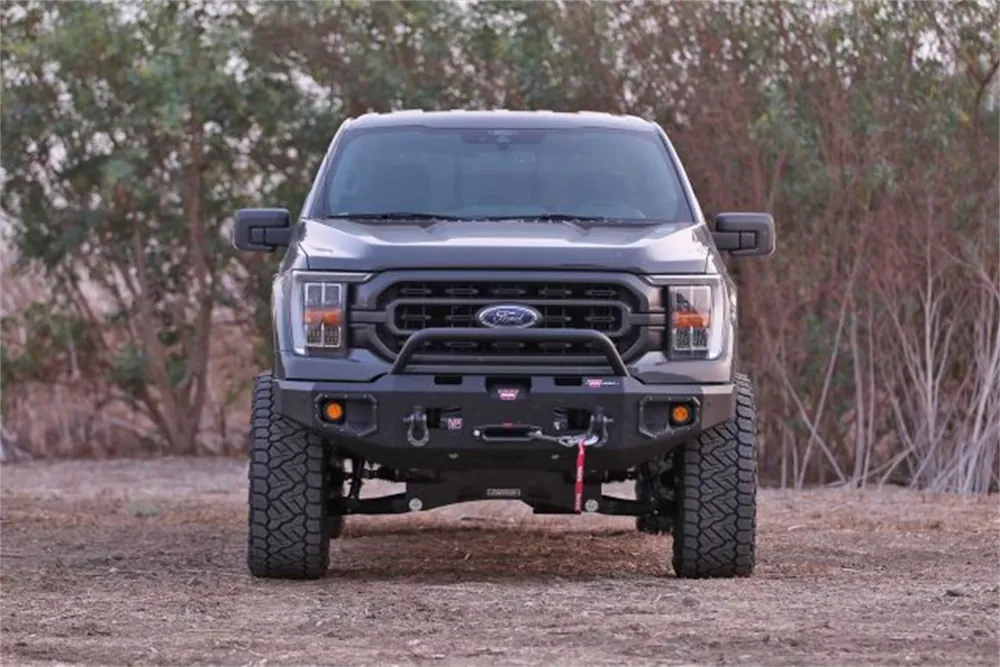 Fabtech Basic Lift System w/Shocks (K2371M)