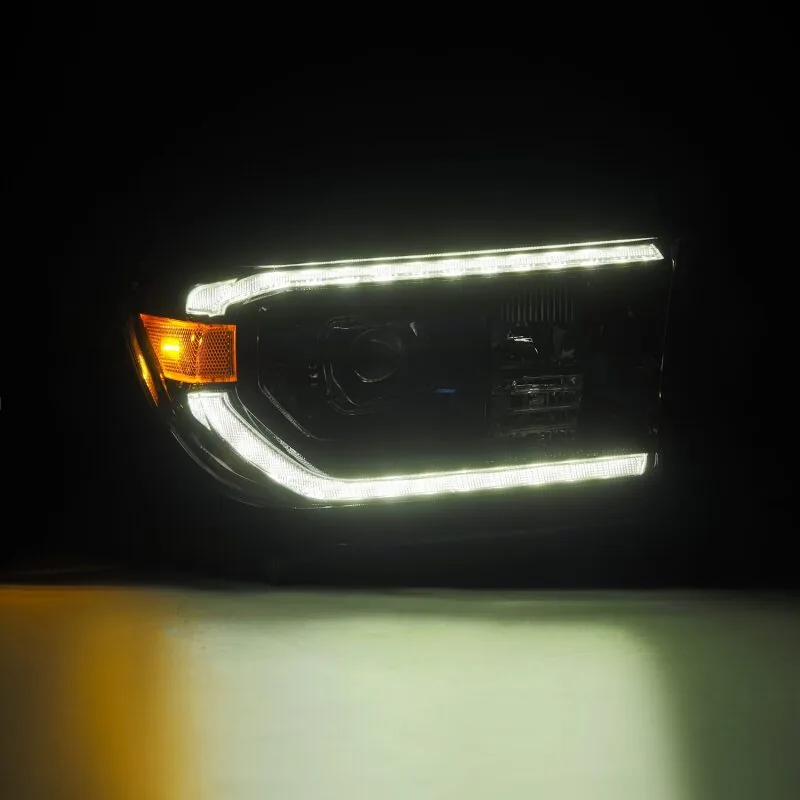 AlphaRex Luxx-Series Projector Headlights (880825)