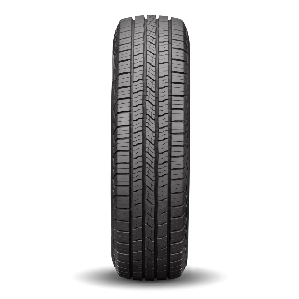 Mastercraft Stratus Ht tire - tread view