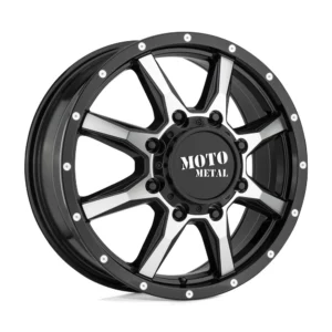Moto Metal MO995 in Gloss Black Machined - photo may show a different lug count; this part is 8x210
