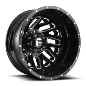 Fuel Off-Road D581 Triton - photo may show a different lug count; this part is 8x210