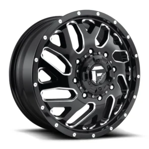 Fuel Off-Road D581 Triton - photo may show a different lug count; this part is 8x200